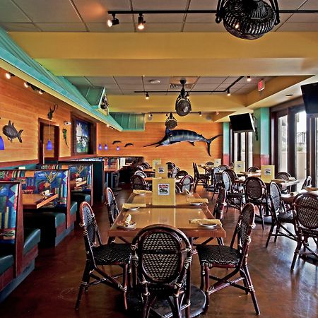 Holiday Inn & Suites Clearwater Beach By Ihg Exteriör bild