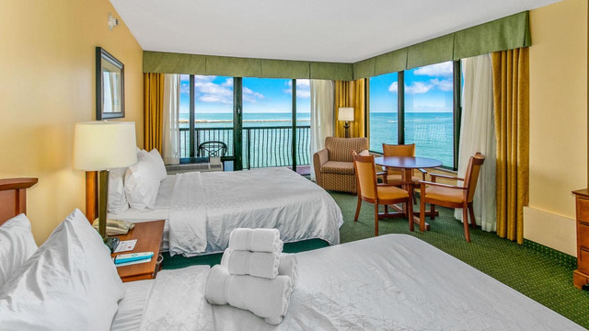 Holiday Inn & Suites Clearwater Beach By Ihg Exteriör bild