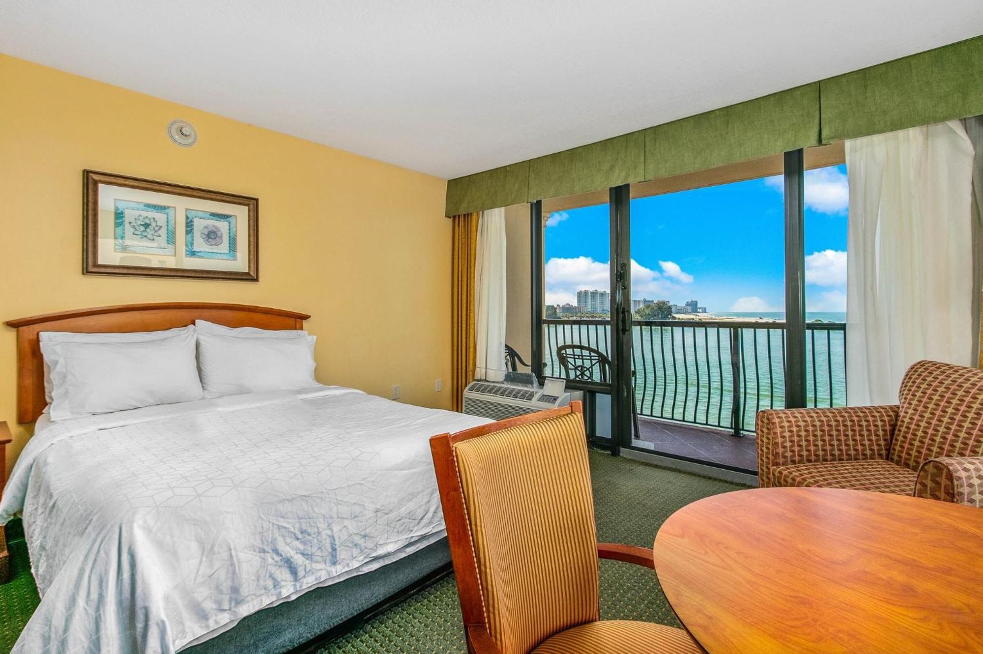 Holiday Inn & Suites Clearwater Beach By Ihg Exteriör bild